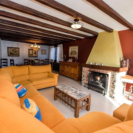 Holiday Home Can Oscar By Interhome Σέου δ' Ουρζέλ Εξωτερικό φωτογραφία